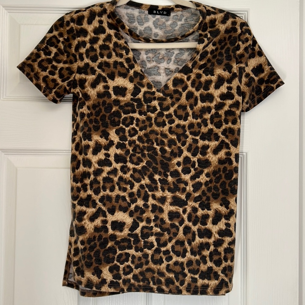 BLVD Animal Print Chocker Cut T shirt